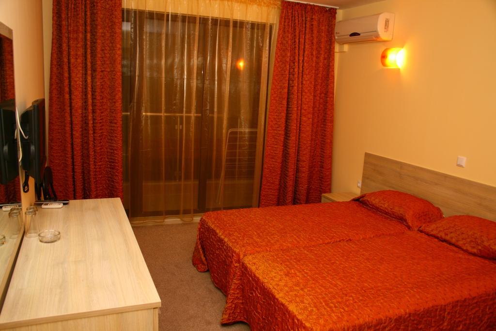 Hotel Rusalka Naousa Oda fotoğraf