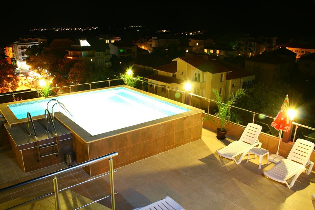 Hotel Rusalka Naousa Oda fotoğraf