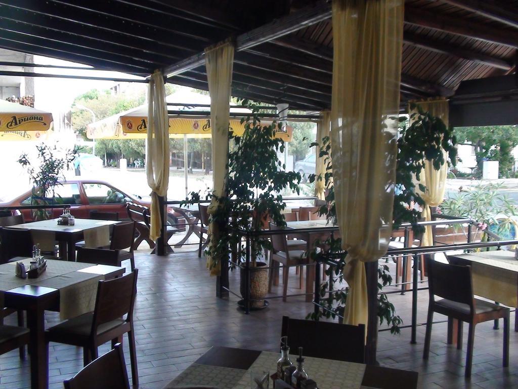 Hotel Rusalka Naousa Oda fotoğraf